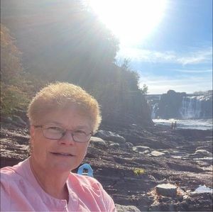 Meet your Posher, Carole